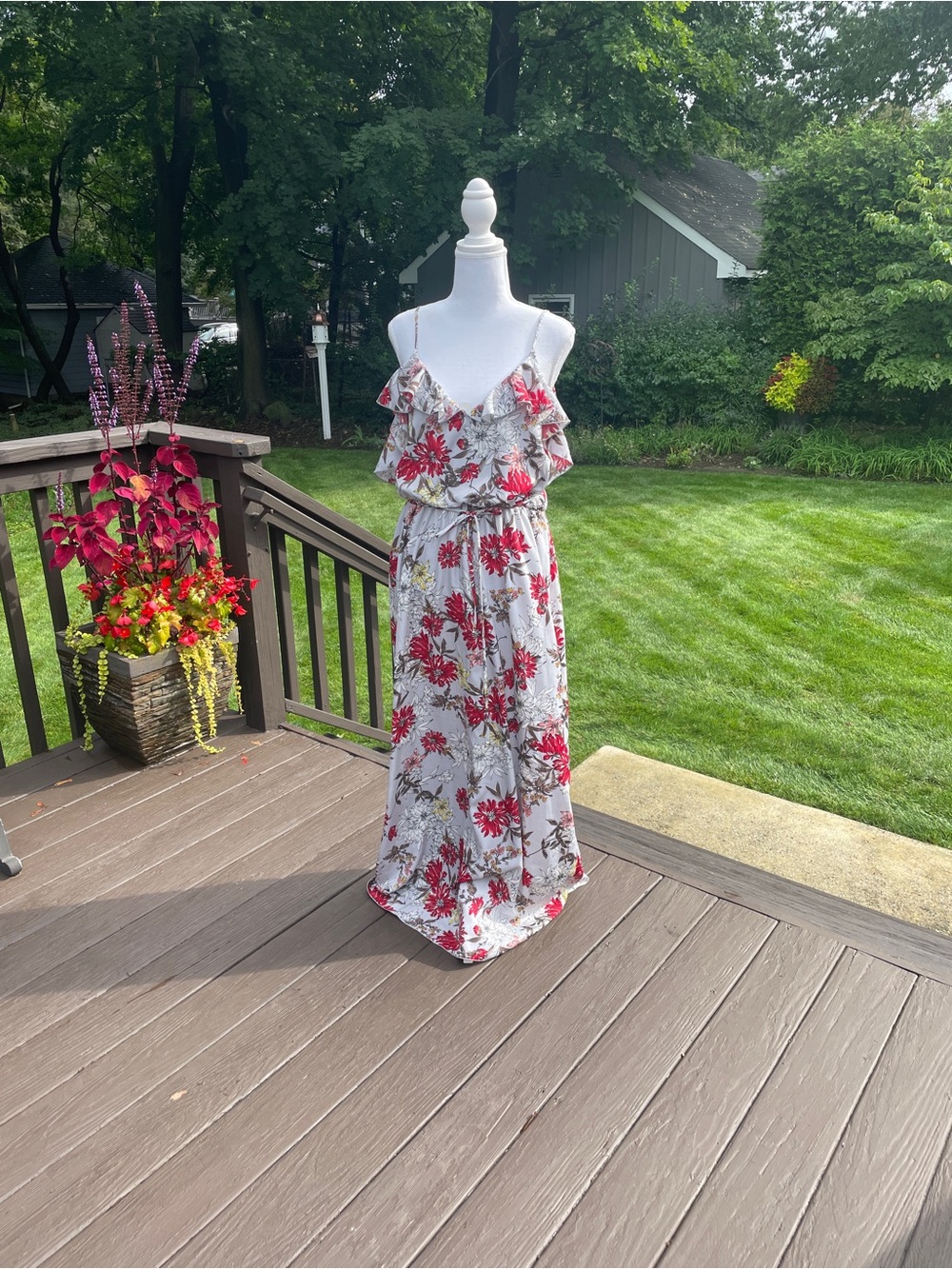 Chris & Carol Light Grey Maxi Dress with Red Floral Print